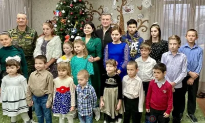 Орловские депутаты передали подарки детям Луганска