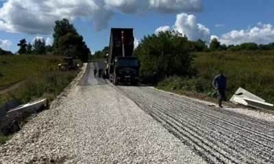 На Орловщине ремонтируют дороги к школам и домам культуры