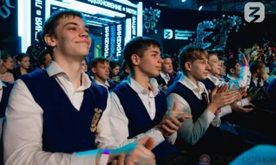 Более 100 российских и зарубежных лекторов выступят на марафоне Знание.Первые в дни ВФМ-2024