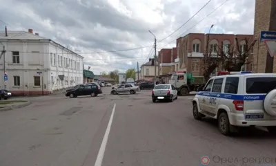 В Ливнах Audi и ВАЗ-2115 не поделили дорогу