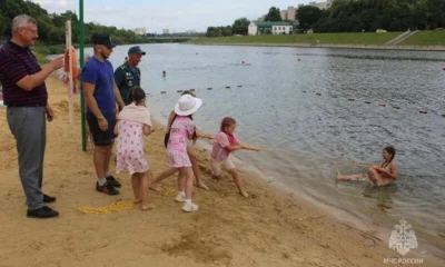 В Орле сотрудники МЧС и Уполномоченный по правам ребёнка провели рейд