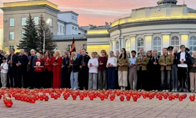 Фото 1. В Орле на рассвете зажгли свечи памяти
