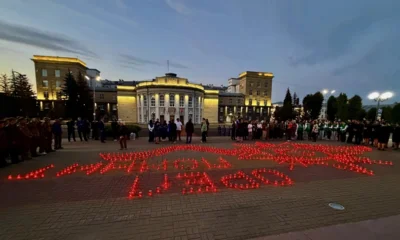 В Орле на рассвете зажгли свечи памяти