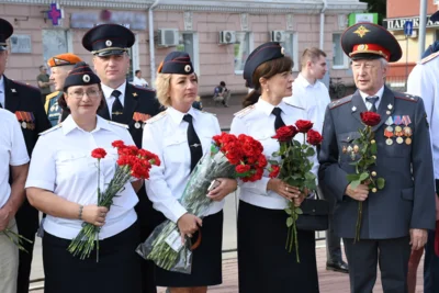 Фото 2. Дубликат Красного флага Победы взвился над Орлом