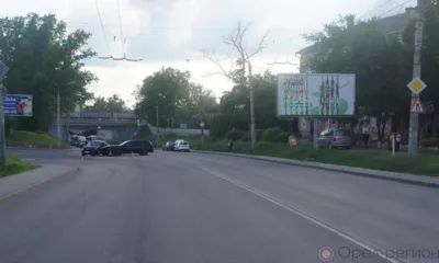 В Орле Ford Focus на встречке протаранил Lada Granta