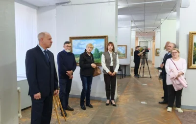 Фото 6. Память орловского художника Виктора Лупачёва почтили выставкой «Времена года»