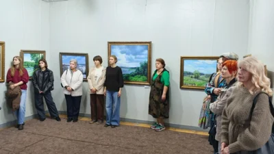 Фото 8. Память орловского художника Виктора Лупачёва почтили выставкой «Времена года»