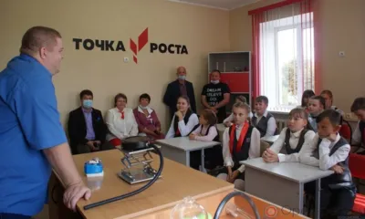 В Свердловском районе открылся образовательный центр «Точка роста»