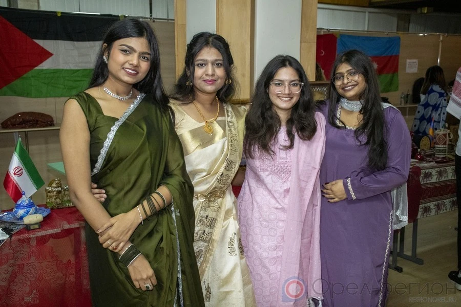 В Орле прошёл VI Межнациональный фестиваль «Мир без границ»