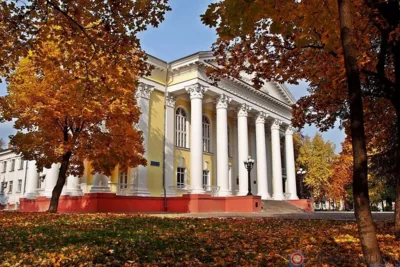 В областной библиотеке им. И. А. Бунина работает выставка «Славим живое русское слово», приуроченная ко Дню русского языка