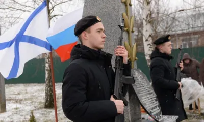 В Дмитровском районе открыли памятный знак «Населённый пункт воинской доблести»