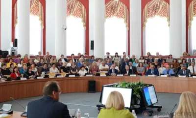 Гарантированная часть оплаты труда орловских педагогов увеличится в среднем более чем на 150%