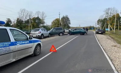 В ДТП в Сосково пострадали три человека