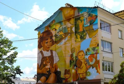 Орловские муралы заинтересовали путешественников