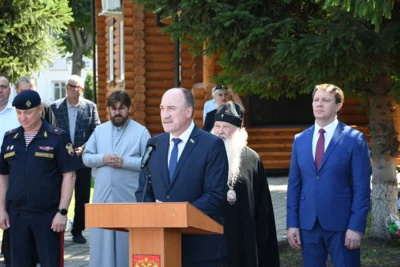 Фото 12. В Орле на территории Управления Росгвардии открыли храм святого князя Владимира