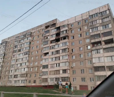 При пожаре в многоэтажке в Орле пришлось эвакуировать 15 человек