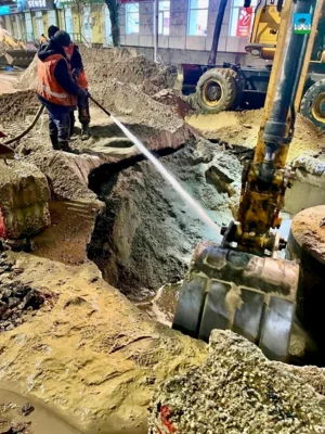 Фото 1. В администрации Орла сообщили о завершении основных работ после аварии на Полесской