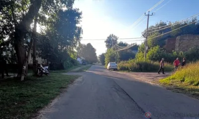 В Новосиле 17-летний мотоциклист попал под колёса Skoda