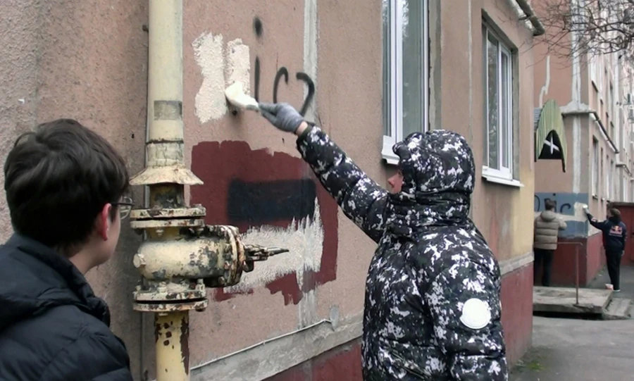 Орловцев просят не оставлять без внимания противоправные надписи