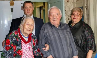 Ветерана труда Орёлэнерго поздравили с 90-летним юбилеем