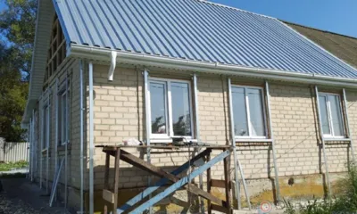 В Свердловском районе ремонтируют Кошелевский ФАП