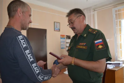 Фото 2. В Мценске вручили награды участникам СВО