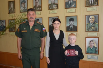 Фото 3. В Мценске вручили награды участникам СВО