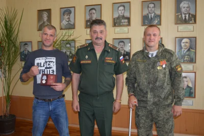 В Мценске вручили награды участникам СВО