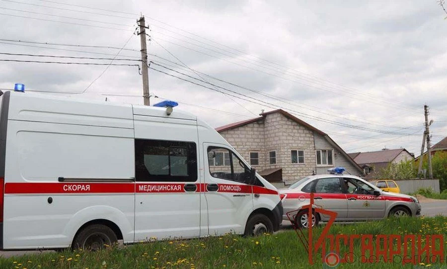 В Орле пациент напал на бригаду скорой помощи