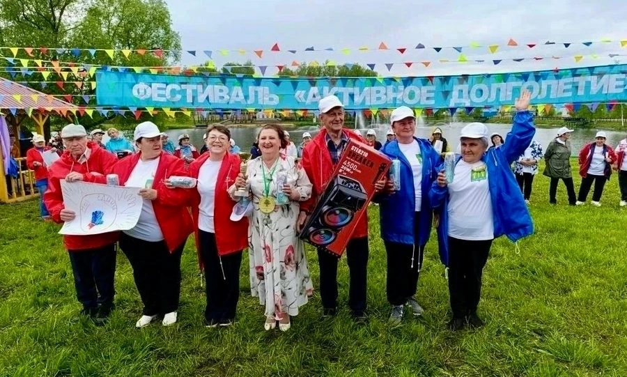 Орловцы приняли участие в фестивале активного долголетия в Ловчиково
