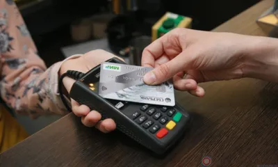 Орловчанка за час потратила более шести тысяч рублей с чужой банковской карты