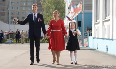 Учителя Орловщины принимают поздравления