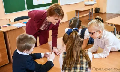Орловским преподавателям увеличили выплаты за классное руководство и кураторство