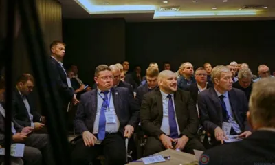 Делегация Орловской области в Смоленске обсудила новые дорожные технологии