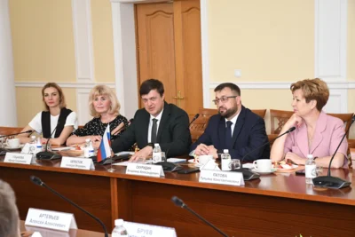 Фото 1. В Орловскую область прибыла делегация Белорусского профессионального союза работников образования и науки