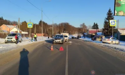 В Орле при столкновении двух автомобилей пострадал пешеход