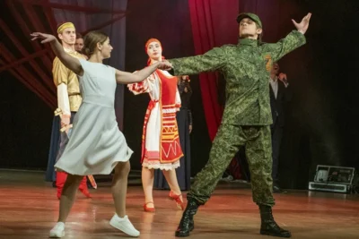 Фото 5. В Орле торжественно отметили День комсомола