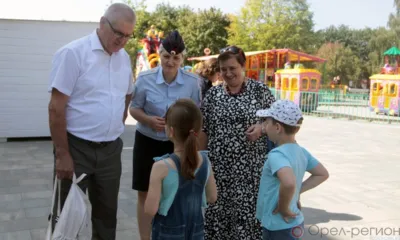 Орловские школьники получили нужные канцтовары в рамках акции «Помоги пойти учиться»