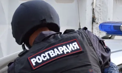 Новости Росгвардии: В Орле задержали мужчину, напавшего на охранника супермаркета