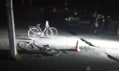 В Глазуновке несовершеннолетние мотоциклист и велосипедист не поделили дорогу