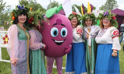 «Слива-град» гостям всем рад!