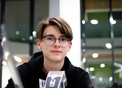 Одиннадцатиклассник Вадим Ветров из Орла - победитель национальной олимпиады «Т1. ГенИИ»