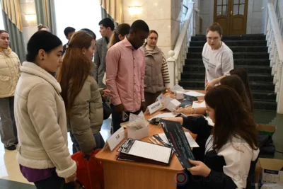 Фото 2. Орловцы написали этнографический диктант. Фоторепортаж