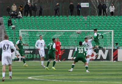 Фото 6. ФК «Орёл» в первом домашнем матче сезона сыграл вничью