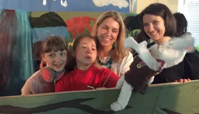 Волонтёры из Мобильного театра сказок компании МТС выступили в Орле