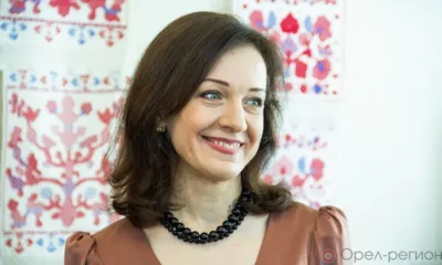 В музее И.С. Тургенева в Орле проходит выставка вышивки народного мастера России Марии Семёновой и её учениц