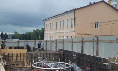 На площади Победы в Ливнах устанавливают фонтан