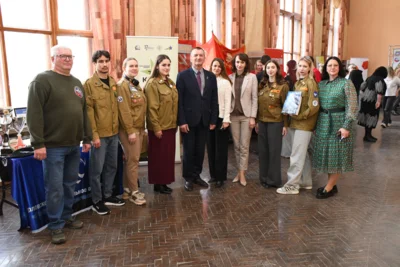 Юные орловцы приняли участие в ежегодной ярмарке молодёжных инициатив