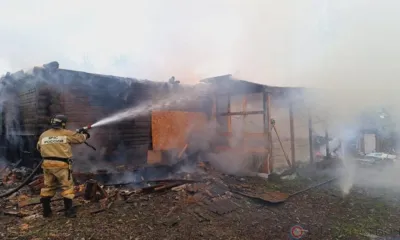 В Урицком районе из-за короткого замыкания в электросчётчике сгорел дом