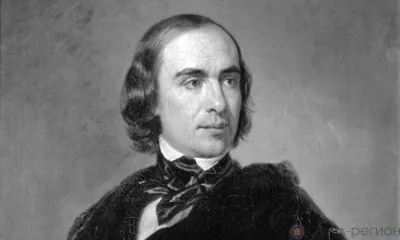 «Он жил и думал историей»